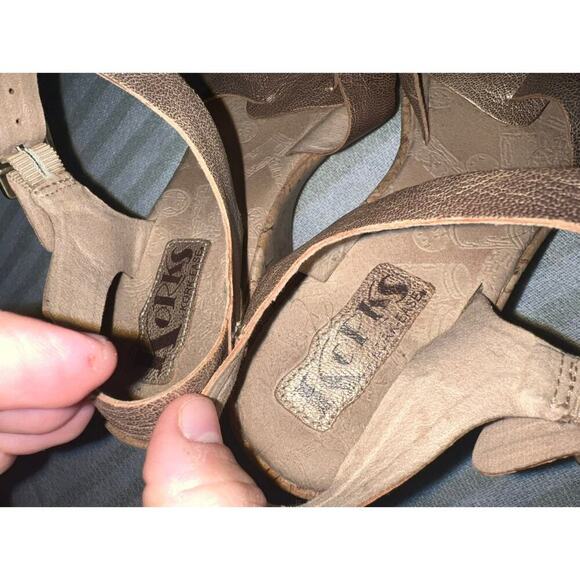 Kork-ease myrna 2.0 gold wedge platform sandal size 9 - Picture 4 of 8